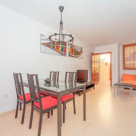 Family Townhouse Tenerife South *